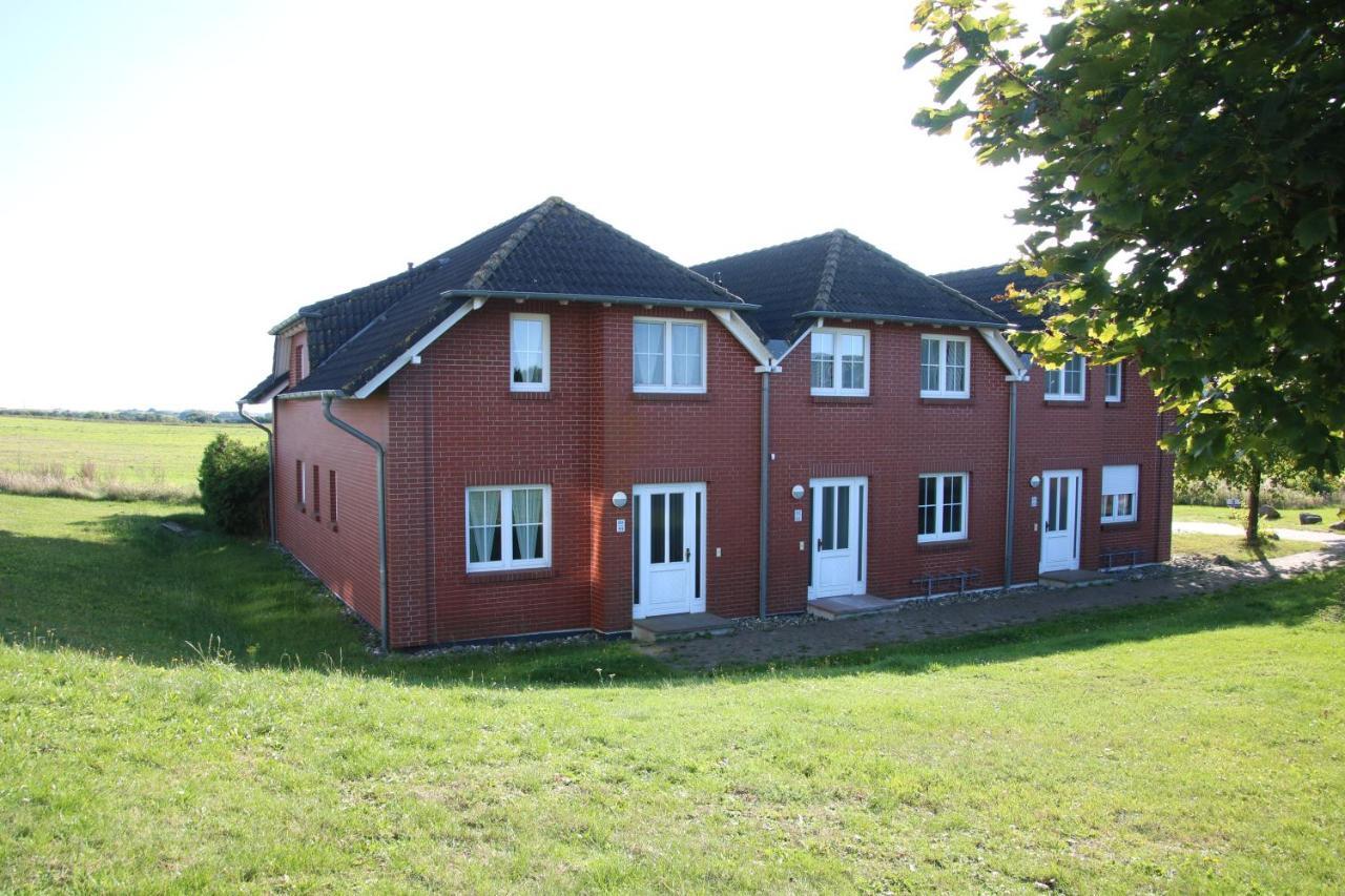 Ferienwohnung Boddenkieker Bis 4 Personen, Sagard-Neddesitz, 70M2 Екстериор снимка